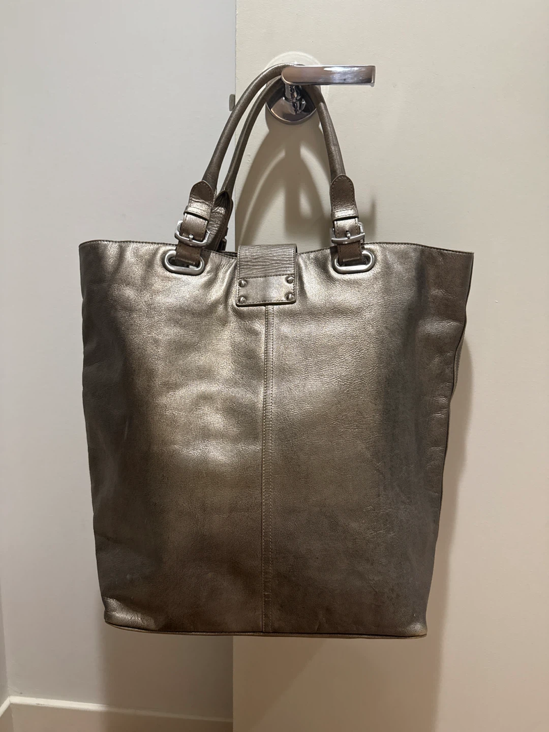 DKNY Metallic Gold Large Tote Bag - photo 2
