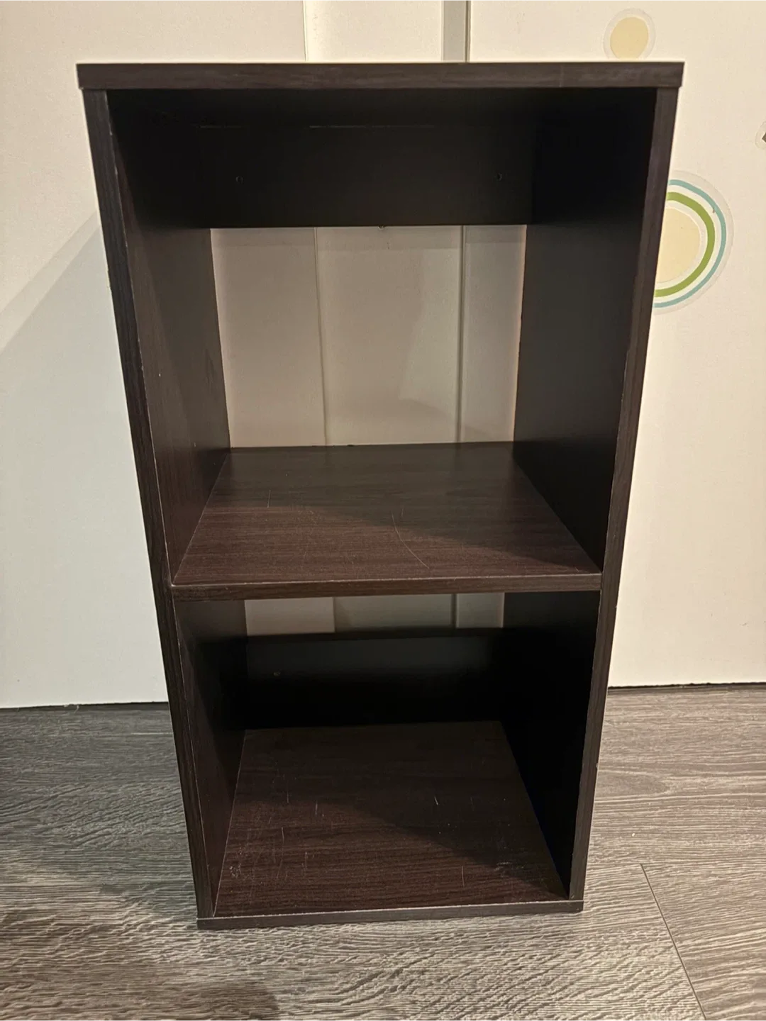 Brown Shelf with Blue Bins image indicator(2)