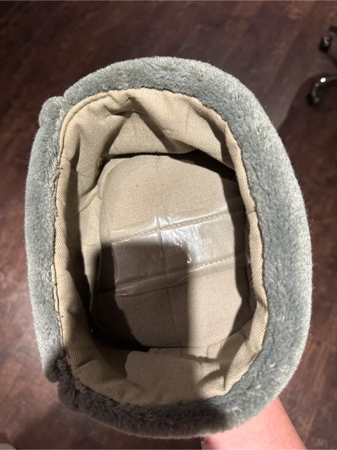 Vintage DDR East German Winter Ushanka (Excellent Condition) image indicator(2)