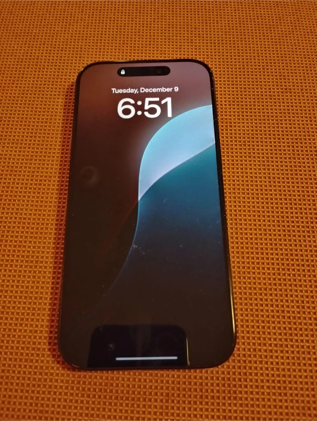 Apple iPhone 16 Pro