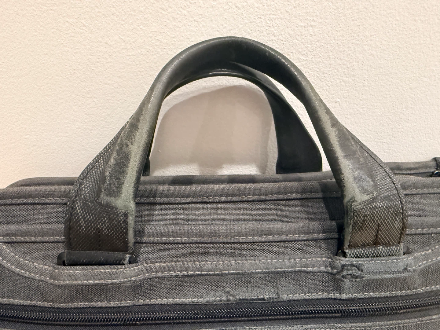 Tumi Gray Canvas Briefcase - photo 3