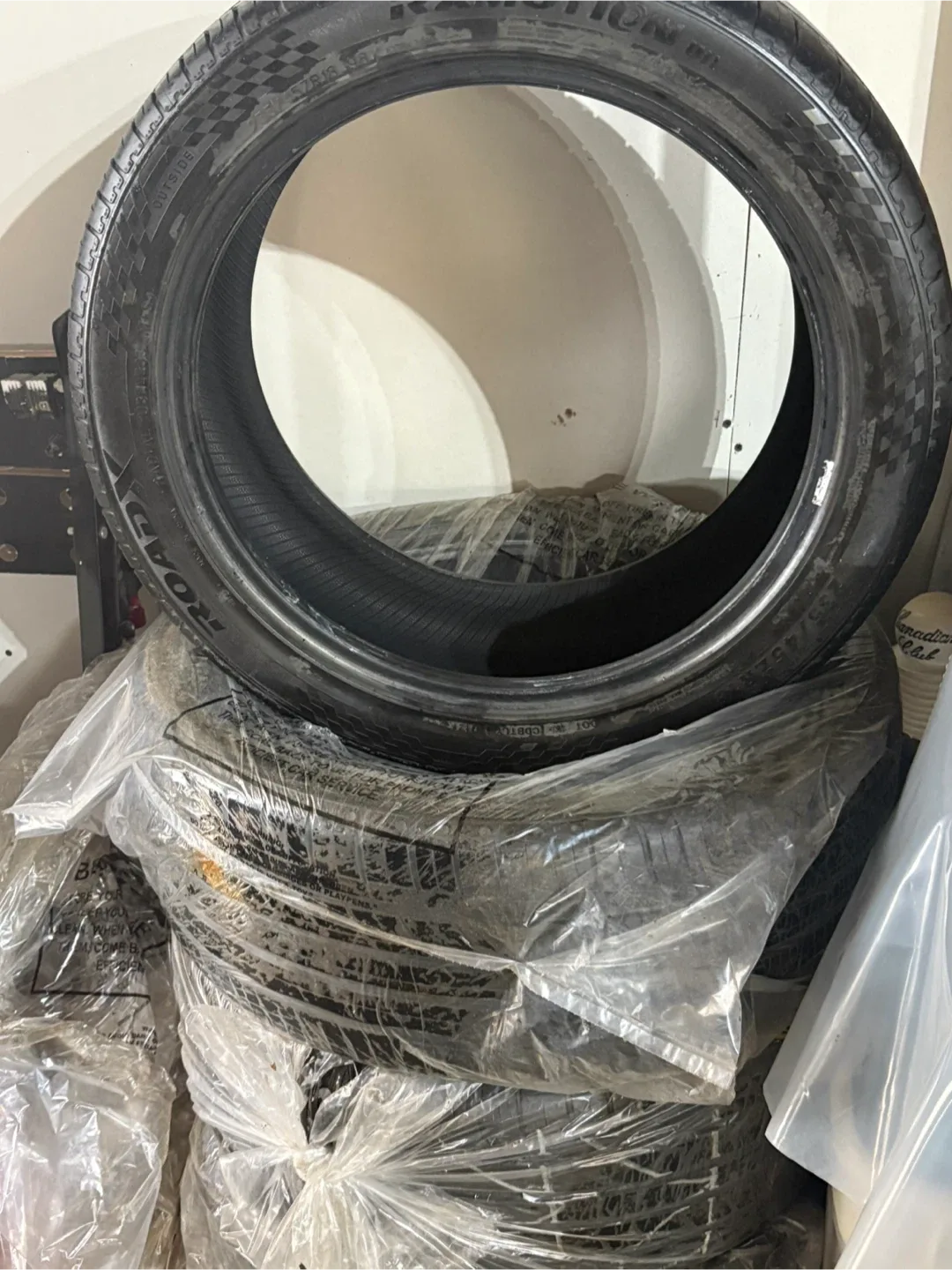 RXMotion 235/45ZR18 Tires - Set of 4