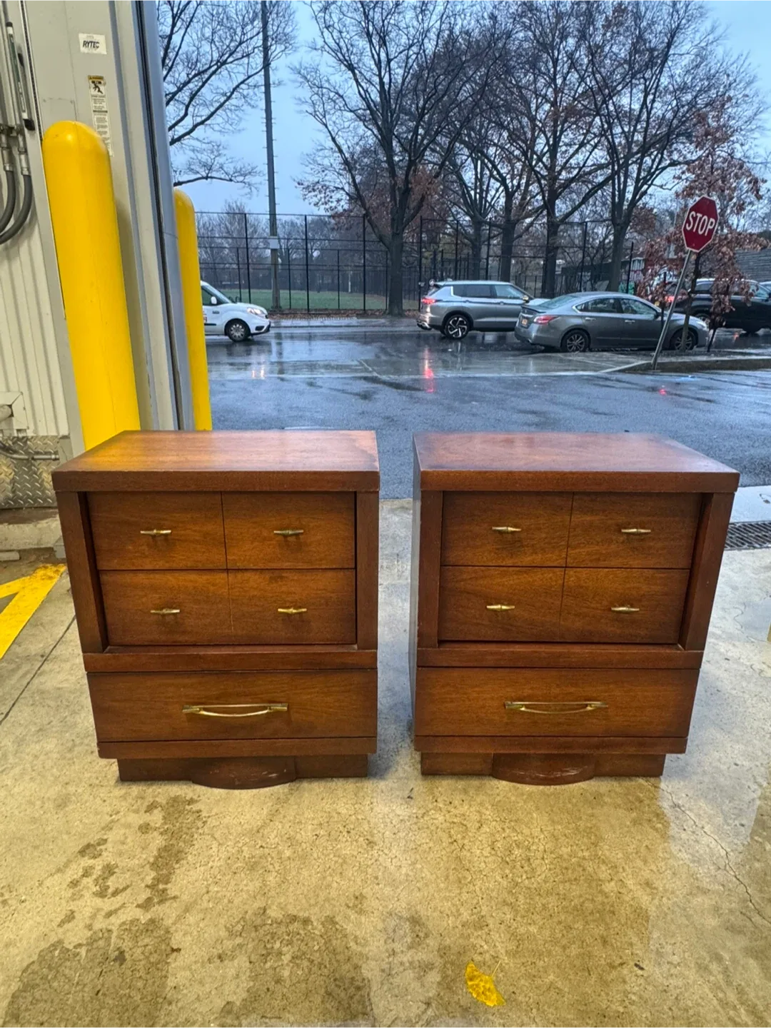 Free delivery night stand set mcm