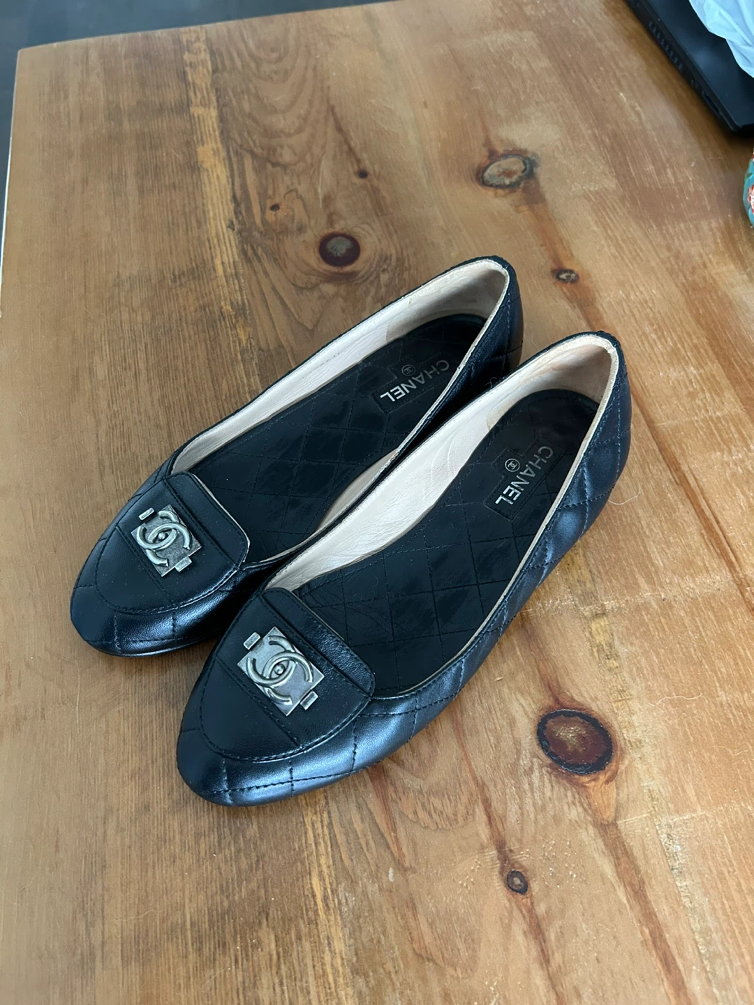 Chanel Black Leather Loafers, Size 37.5 - photo 3