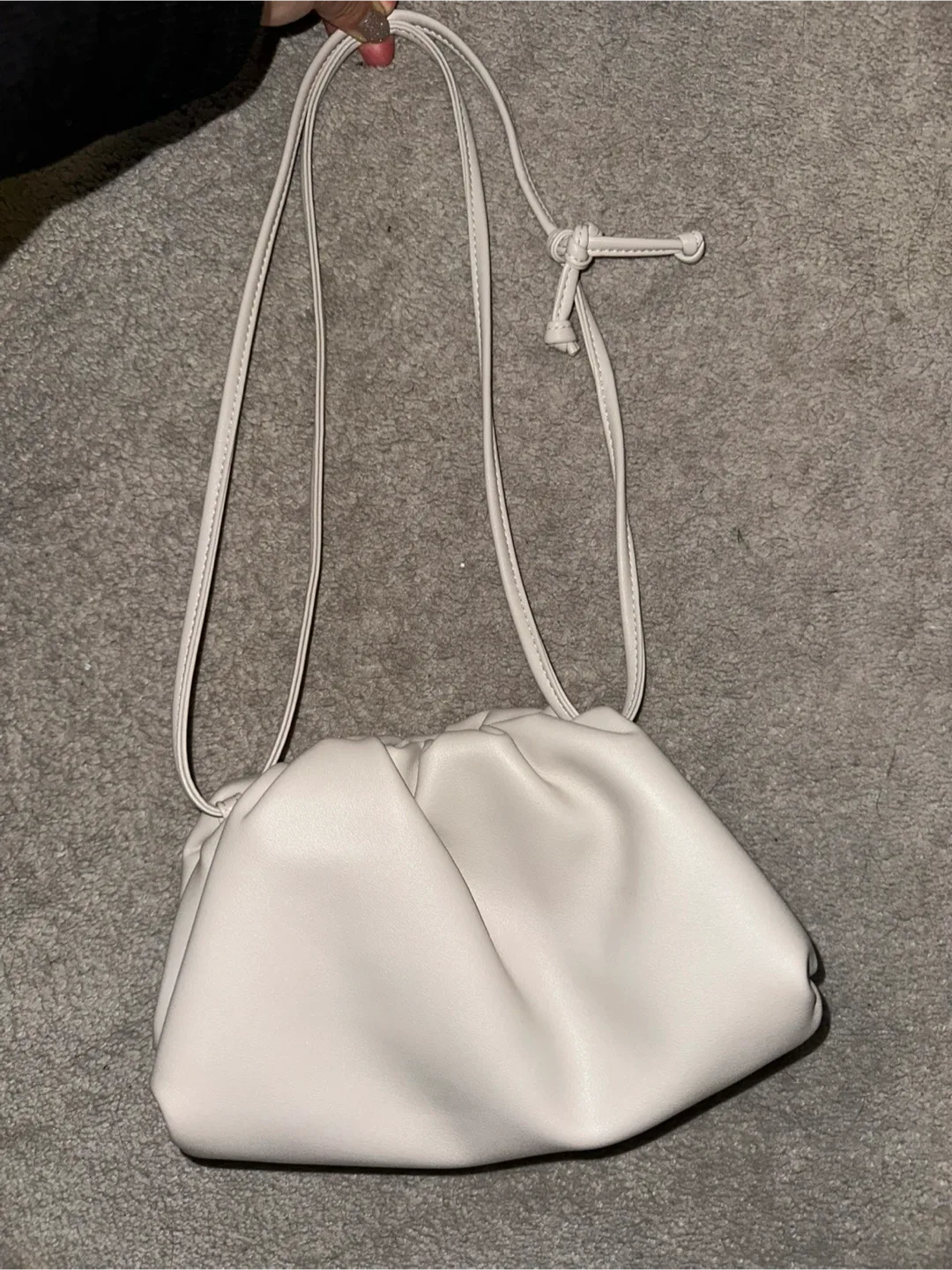 Beige Pouch Bag image indicator(2)