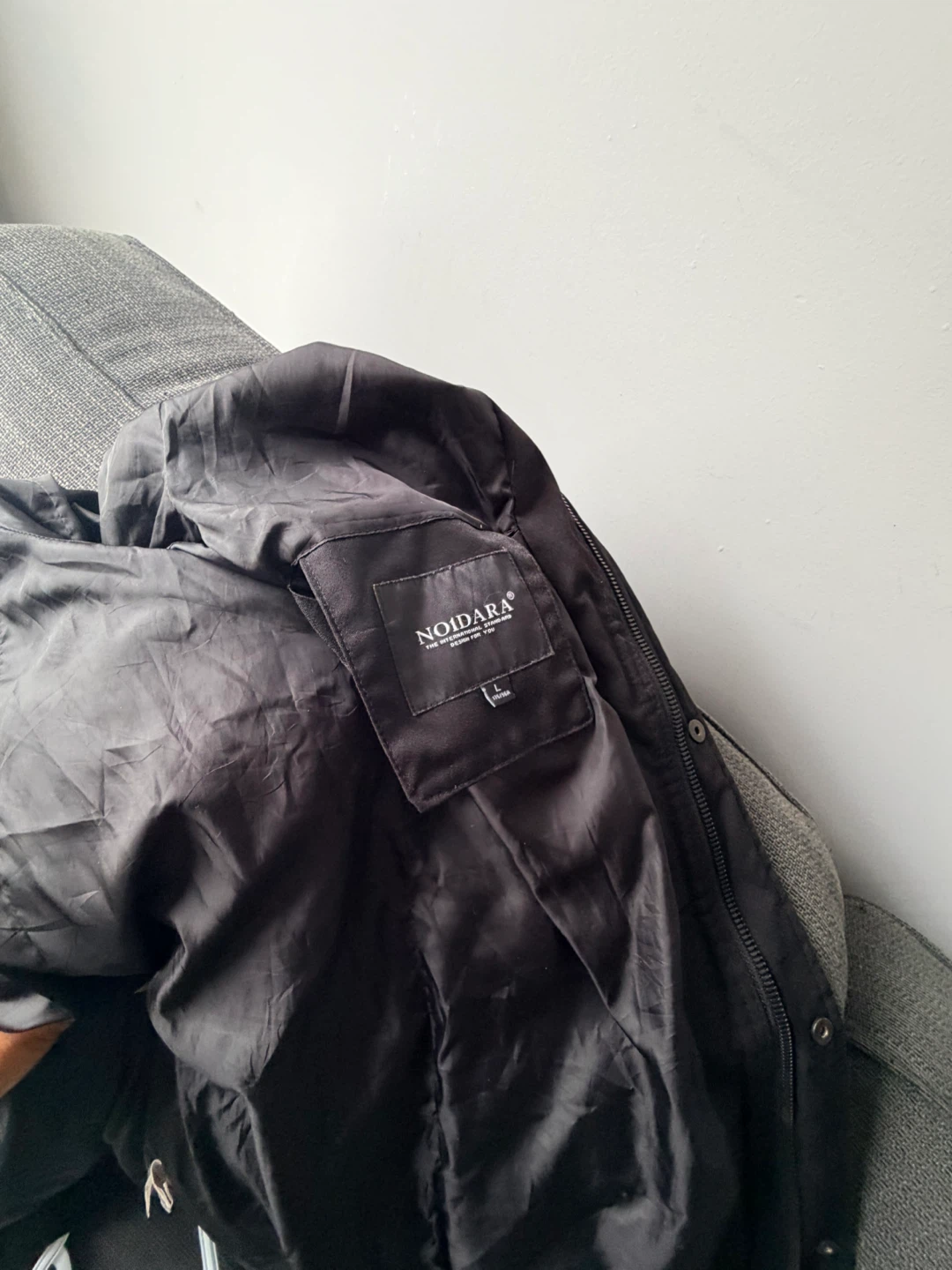 NOIDARA Black Puffer Coat - Size L - photo 3