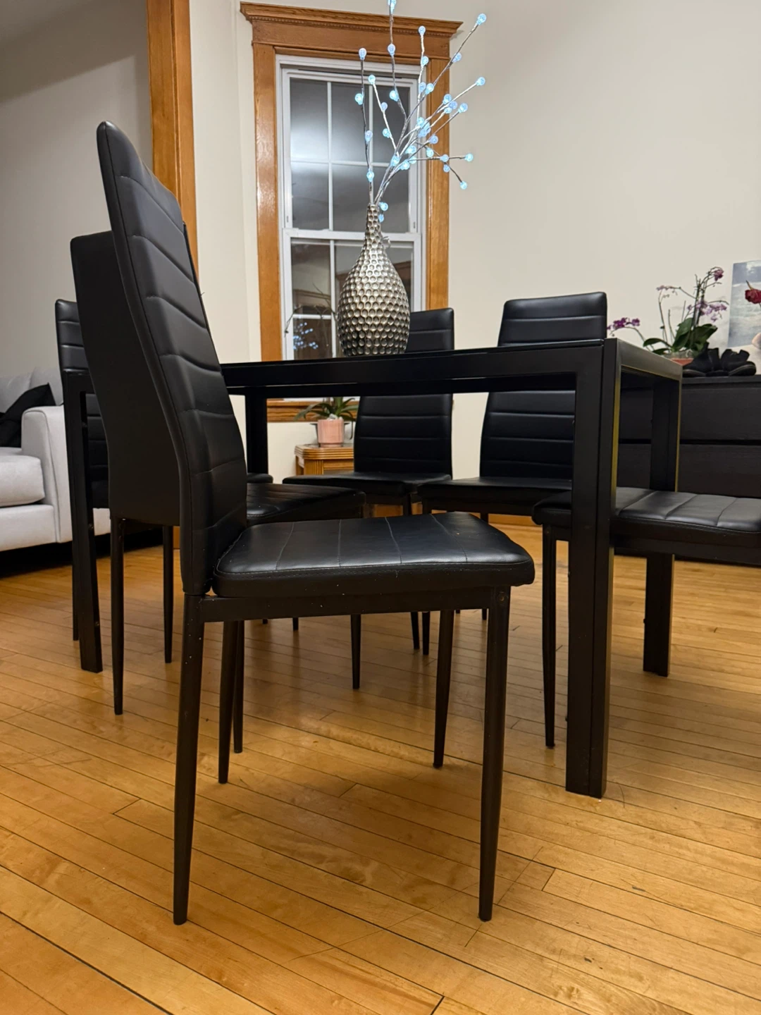 Black Dining Table with 6 Chairs - photo 4