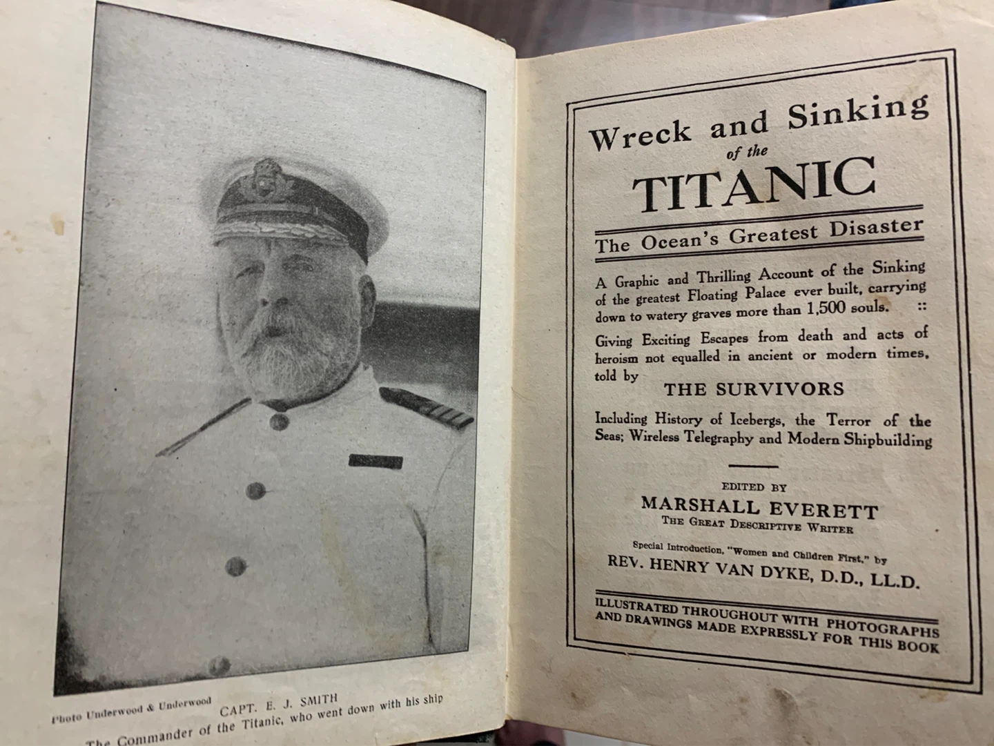 Rare Vintage Book - Story of the Wreck of the Titanic - photo 2