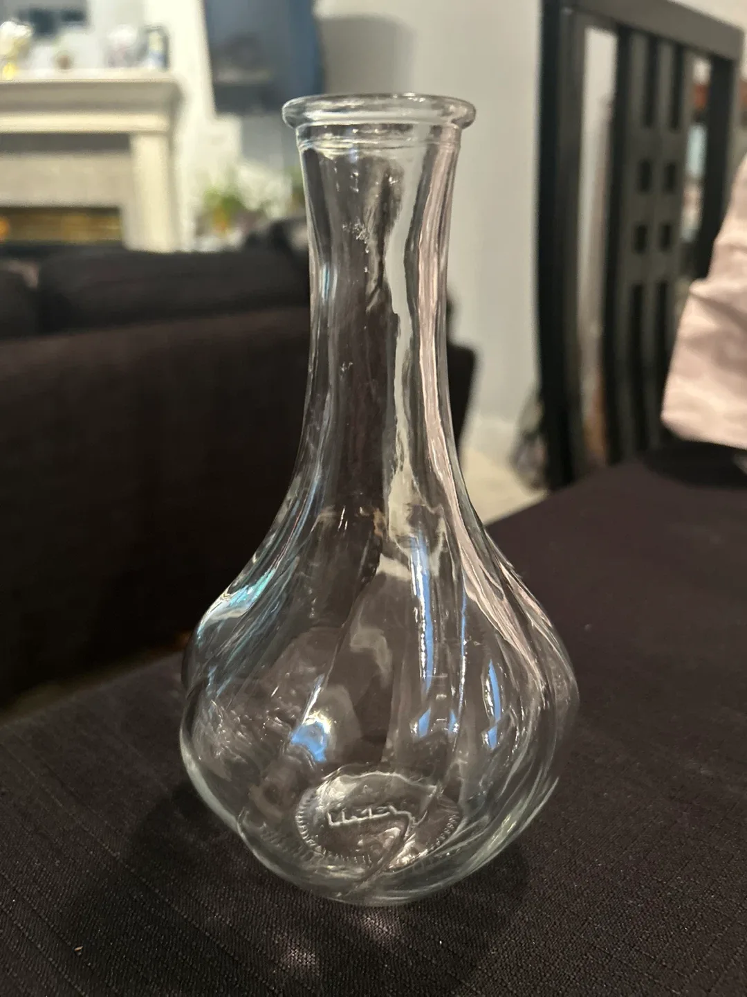 Set of 10 Clear Glass Bud Vases image indicator(2)