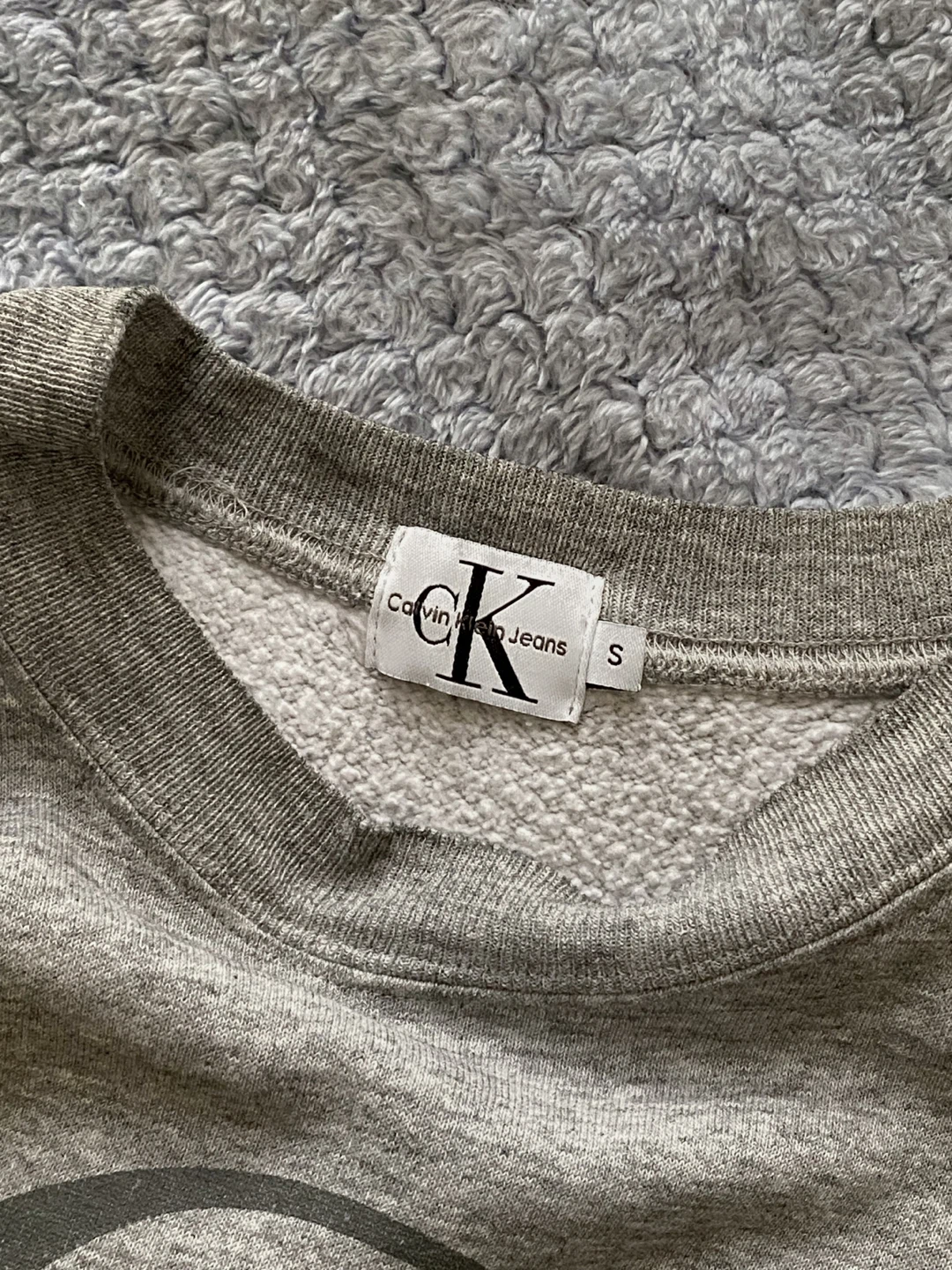 Calvin Klein Jeans Sweatshirt - photo 2