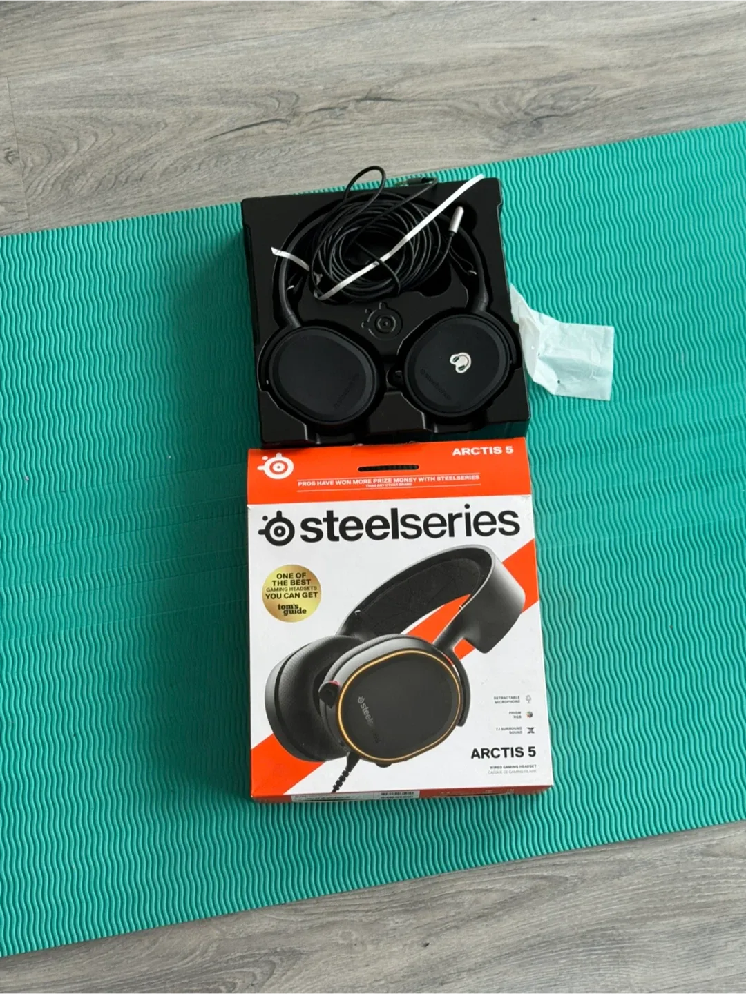 New SteelSeries Arctis 5 Gaming Headset