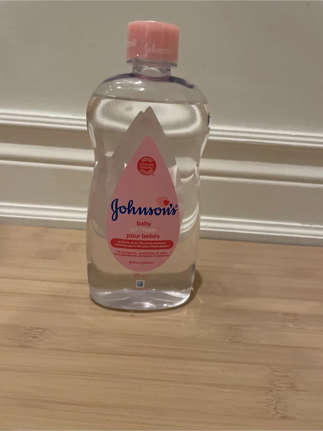 New Johnson's Baby Oil 591 mL