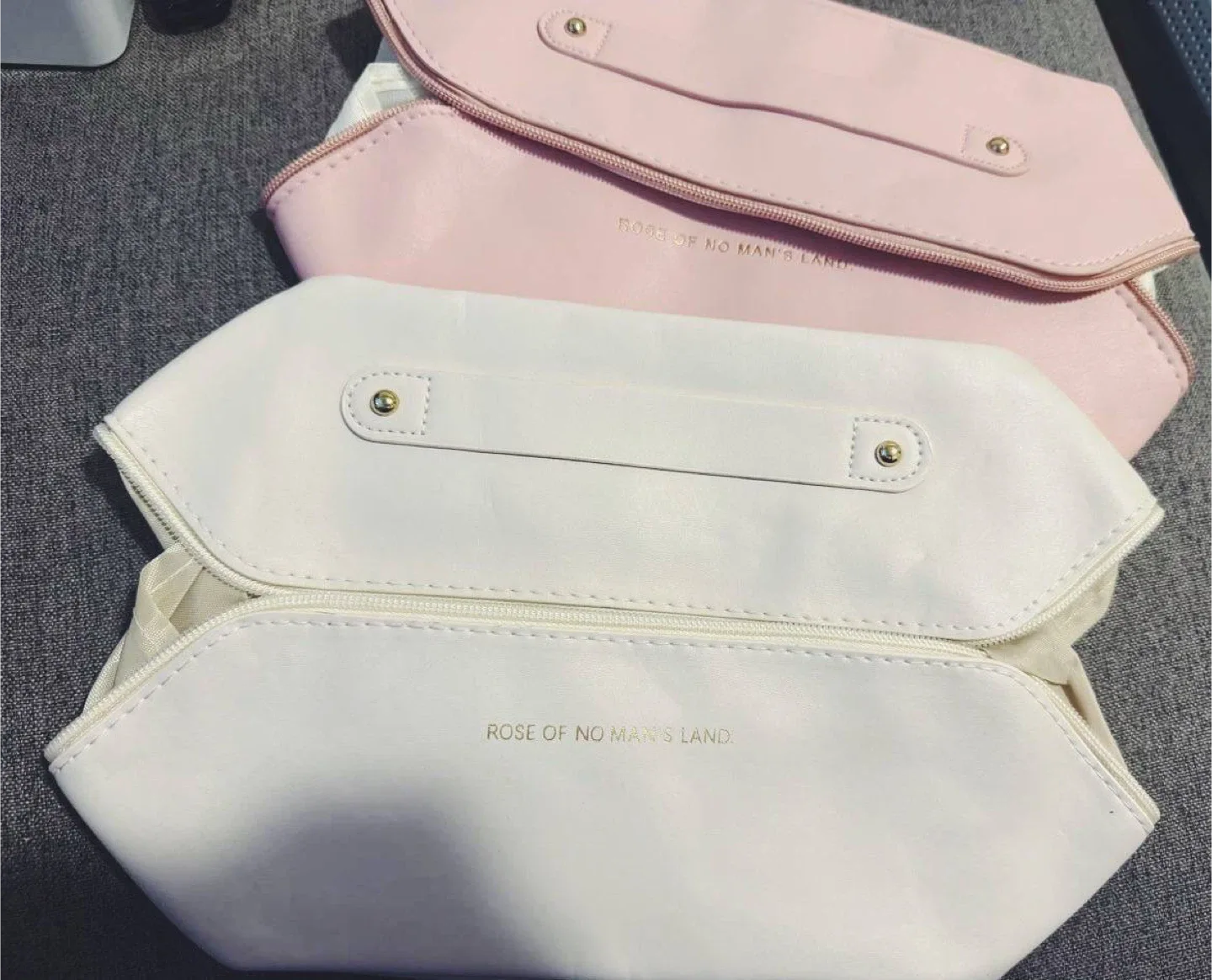 Large Makeup Bag / Travel Cosmetic Organizer (Pink or White) image indicator(2)