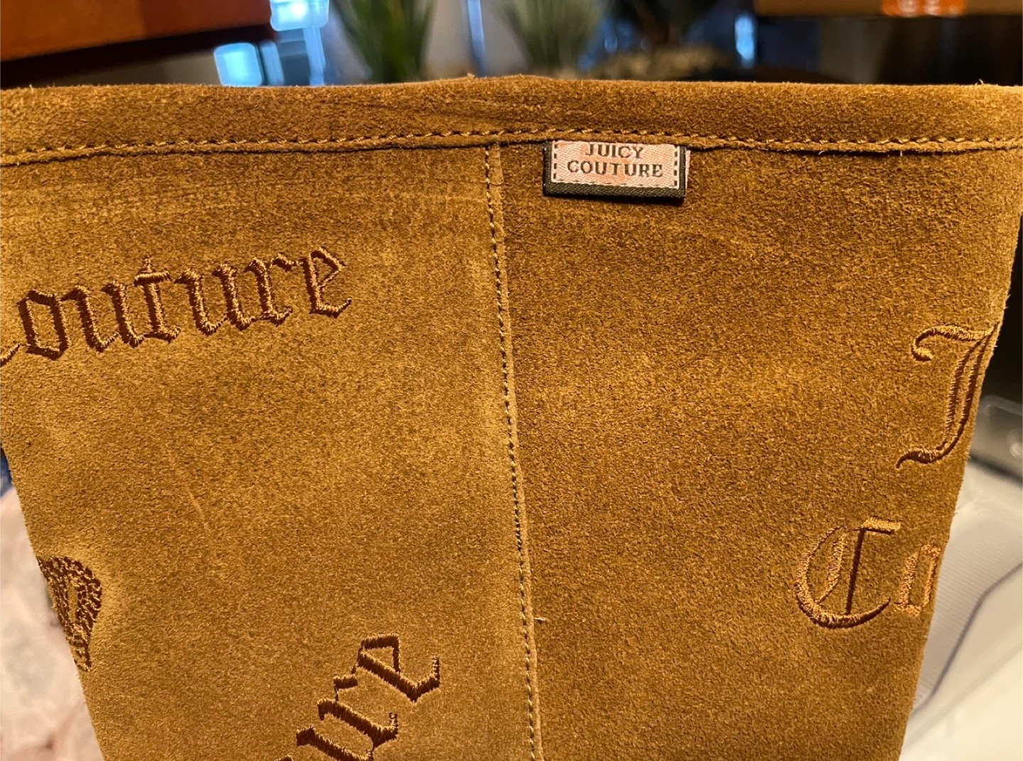 Juicy Couture suede boots, size 9 - photo 5