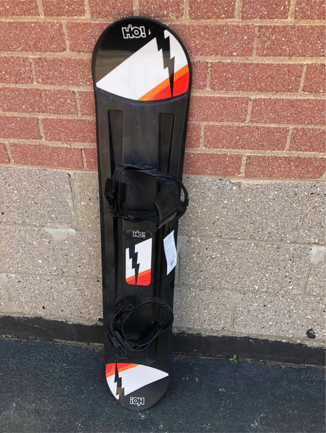 $50 for HO! Kids Snowboard - Size 47.2"