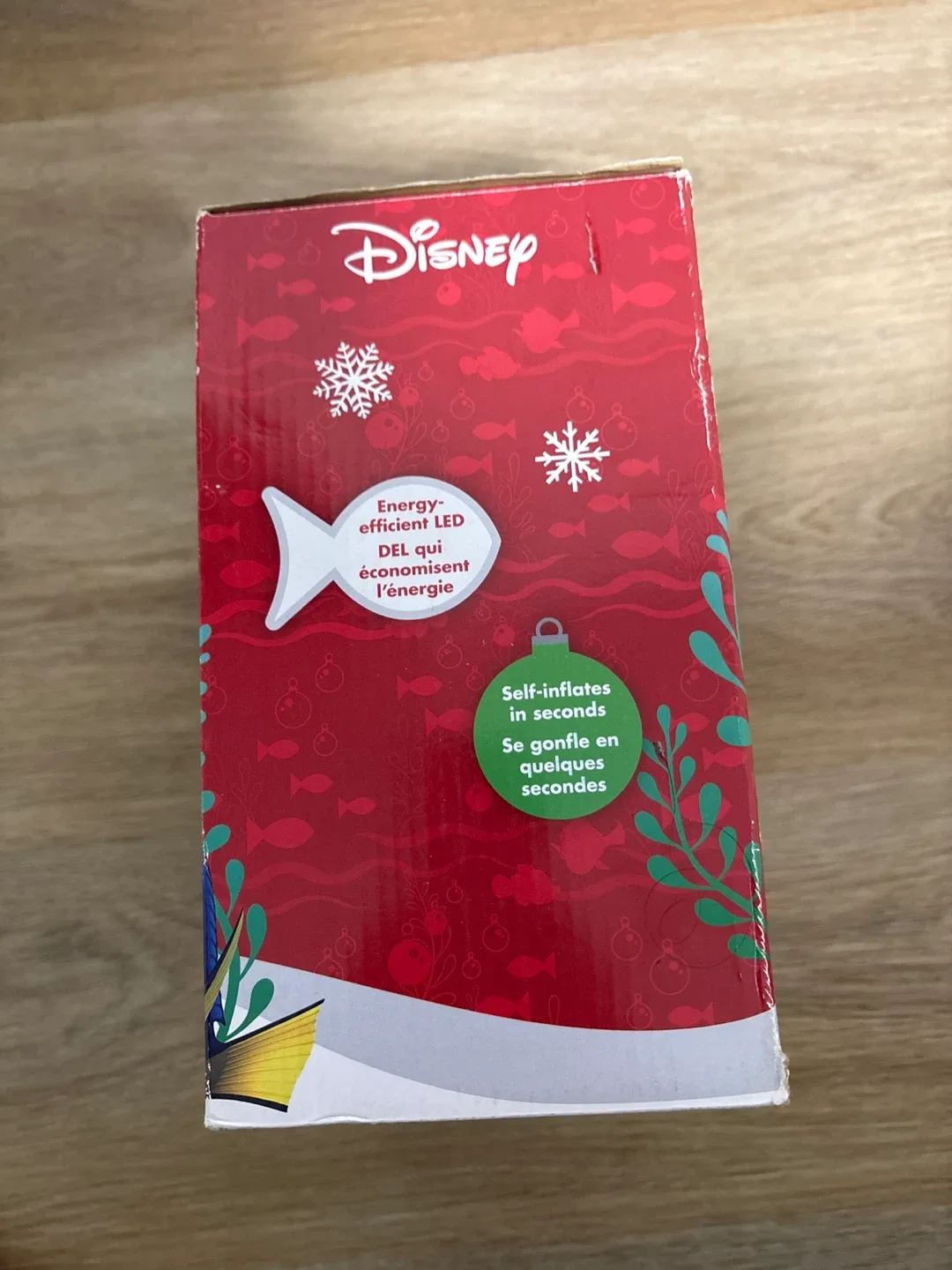 I’m selling my Christmas lights