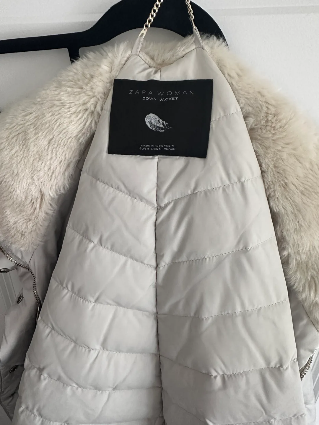 Zara Woman Down Jacket image indicator(5)
