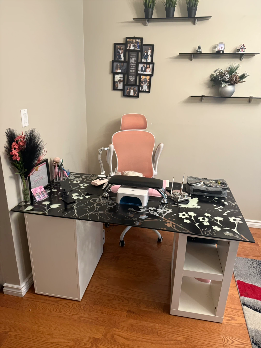 Manicure desk with Alex Drawer Unit