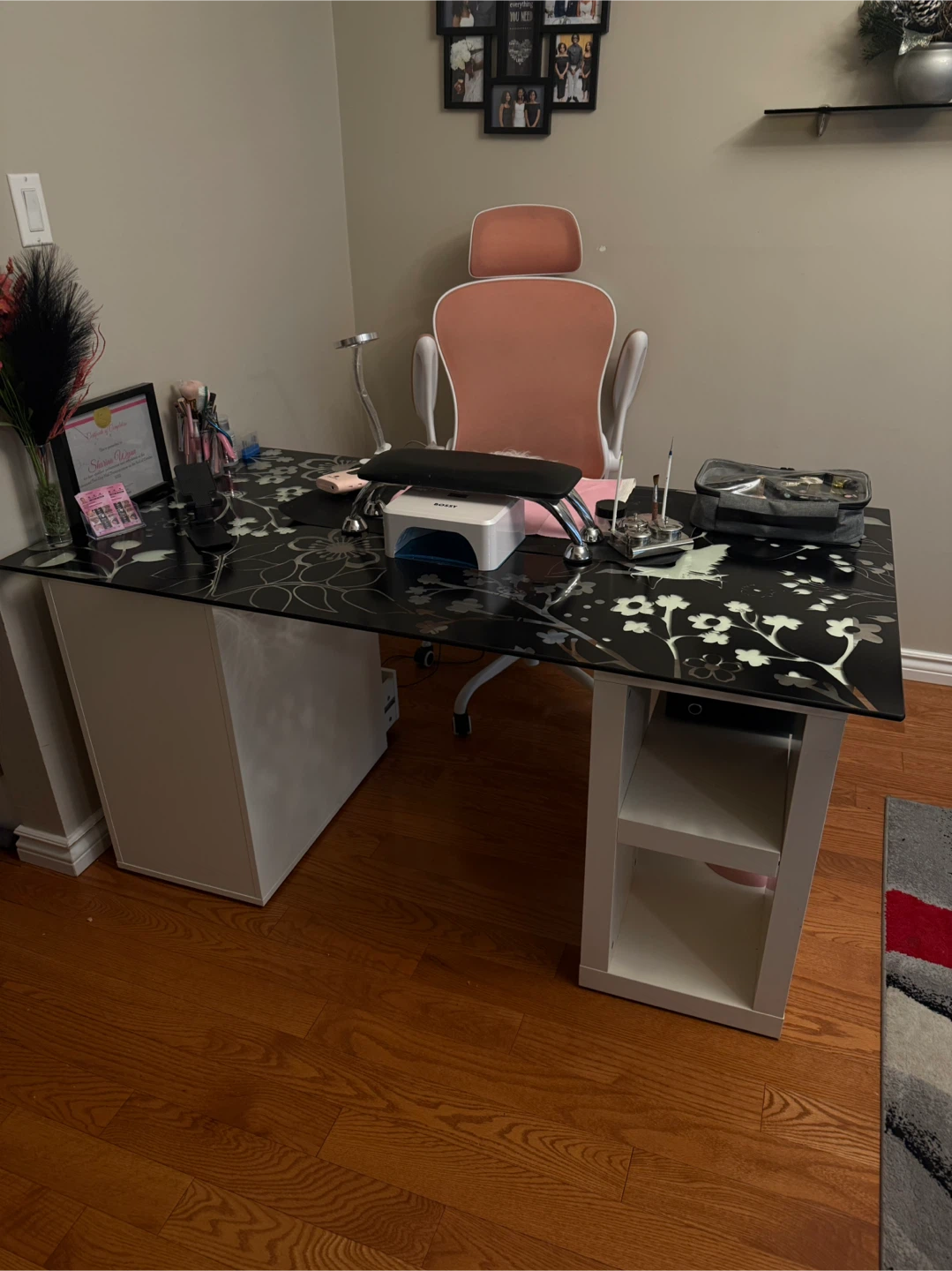 Manicure desk with Alex Drawer Unit - photo 2