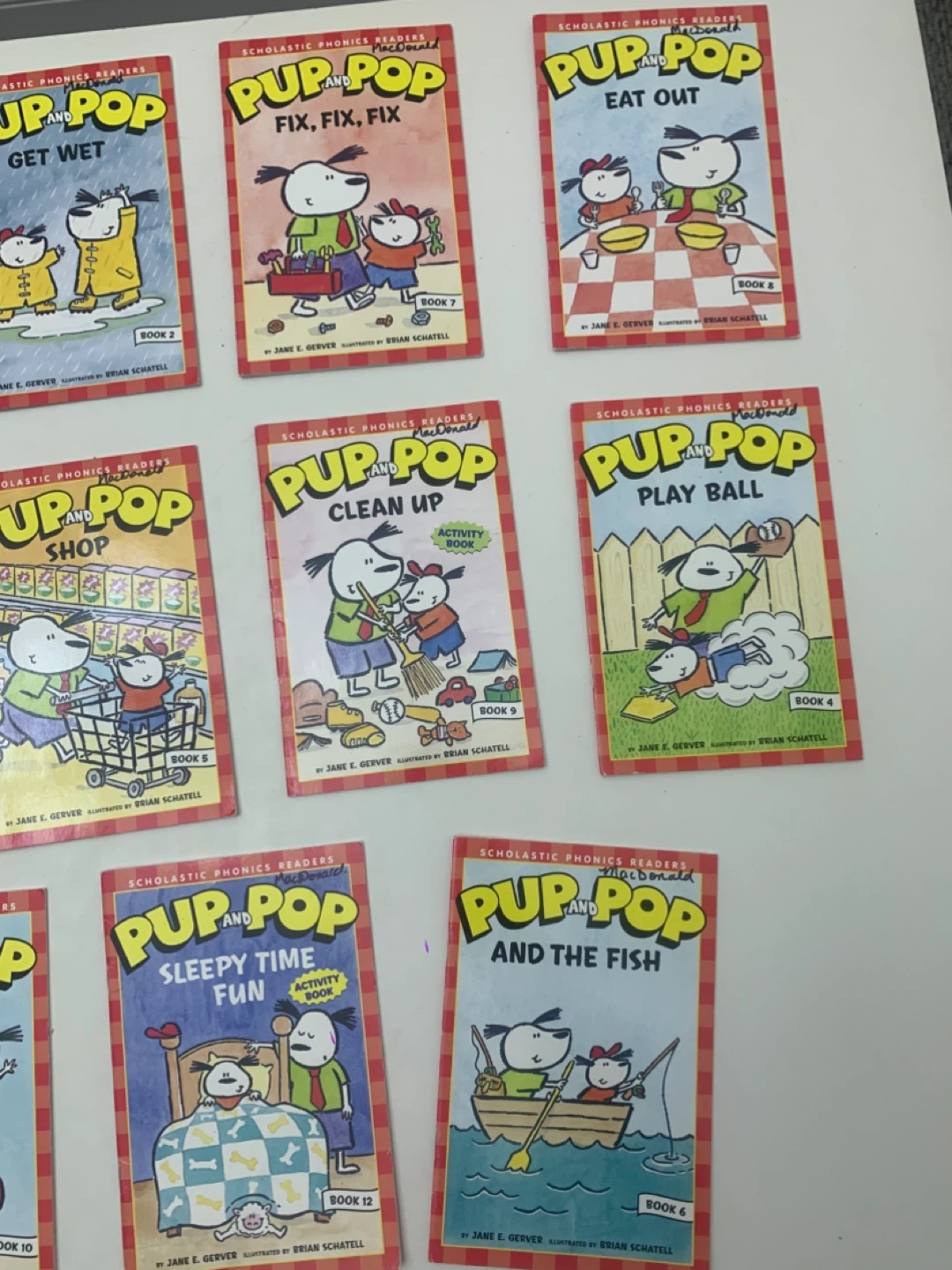 Kids learning to read books - Scholastic Phonics Readers Books - photo 3
