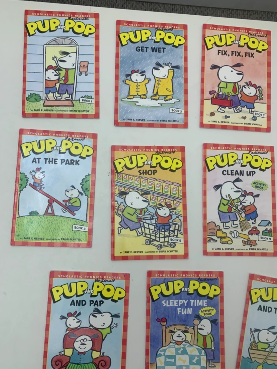 Kids learning to read books - Scholastic Phonics Readers Books - photo 2