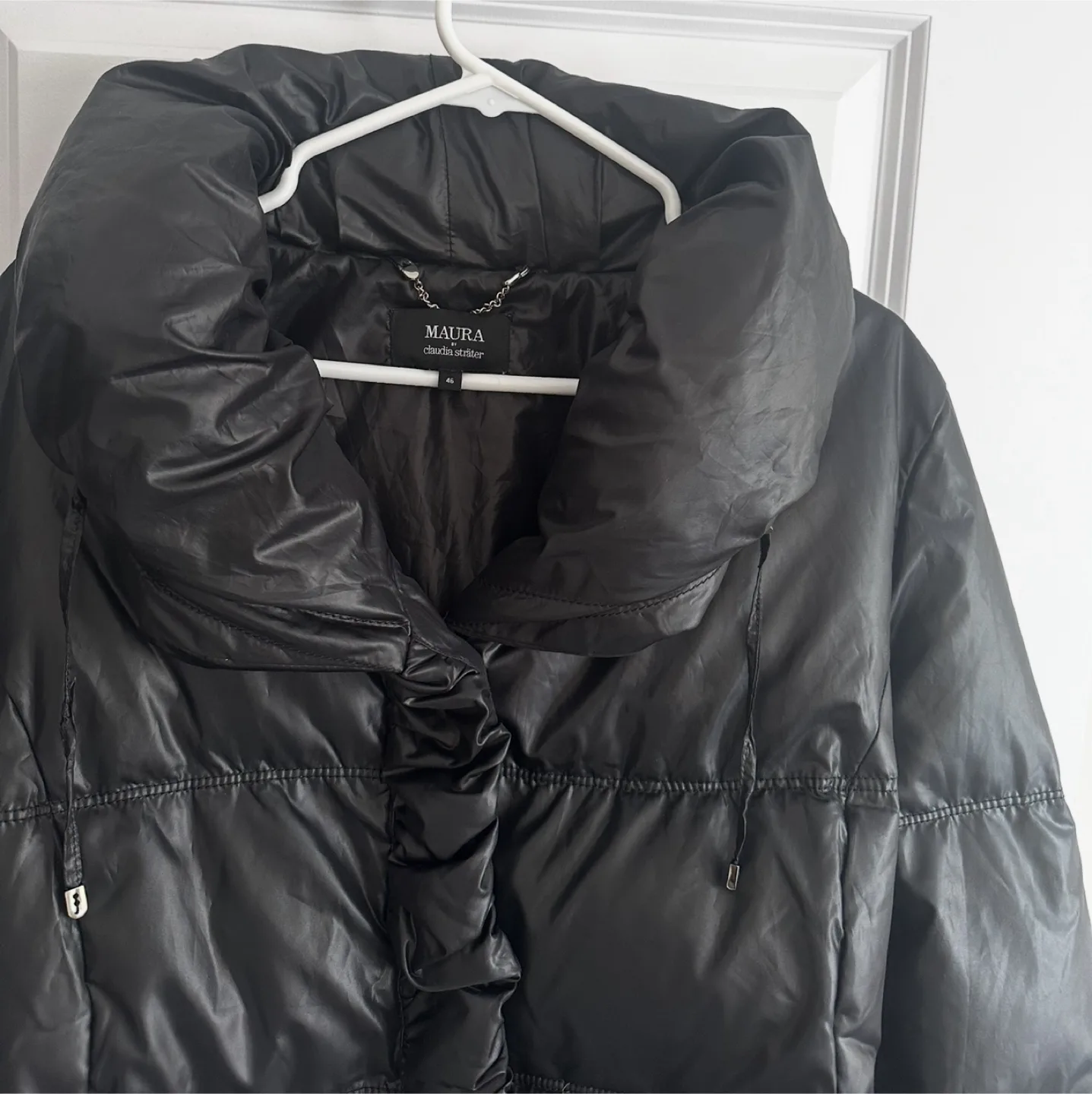 Maura Claudia Sträter Black Puffer Jacket Size46 image indicator(3)