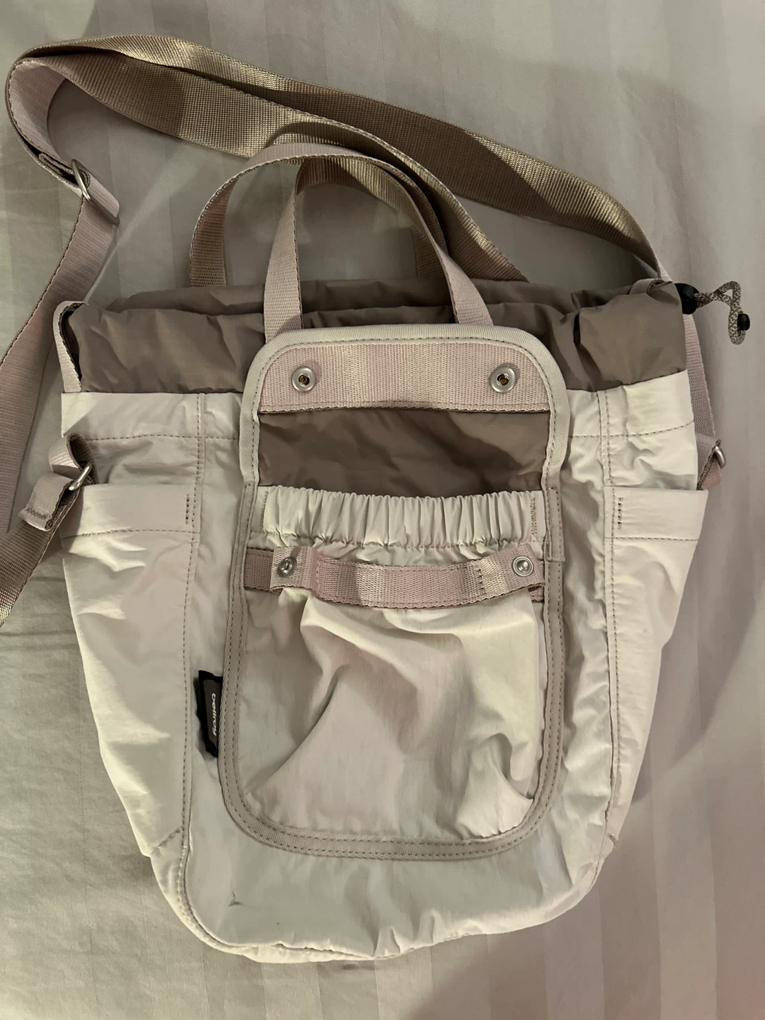 Bellroy Cinch Bucket Bag - oat - photo 4
