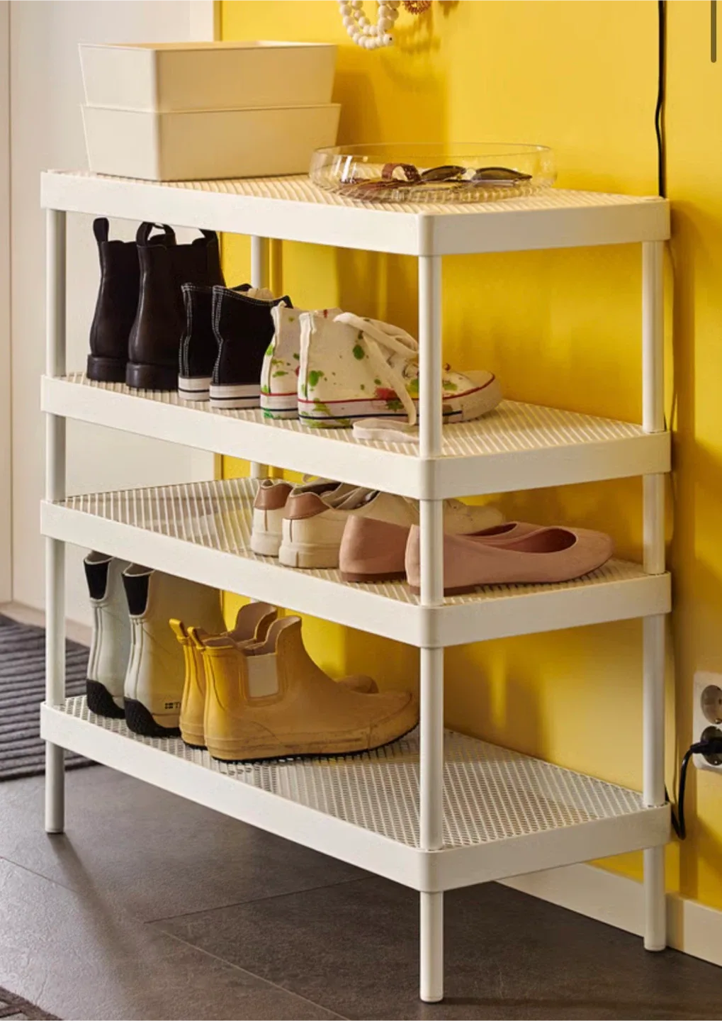 White Shoe rack