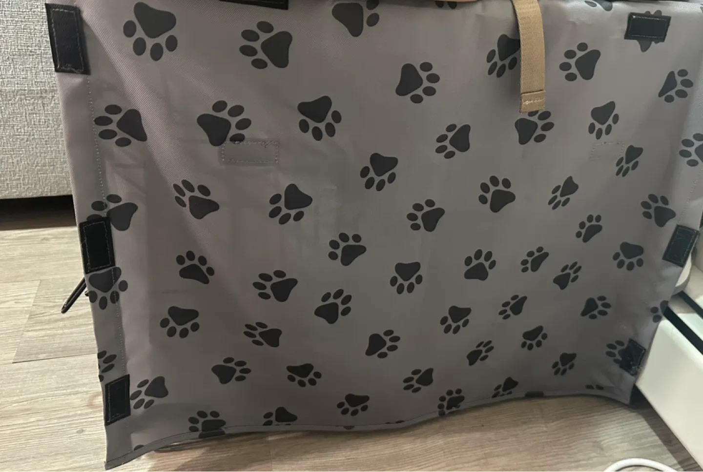 Dog Crate with Cover image indicator(4)