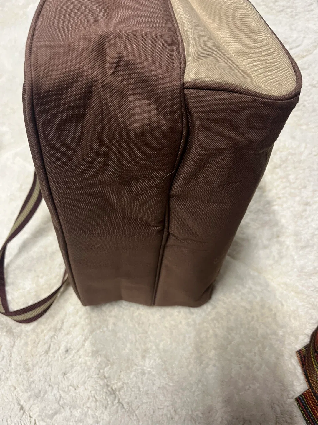 Pic-Nic Brown & Beige Cooler Bag image indicator(5)