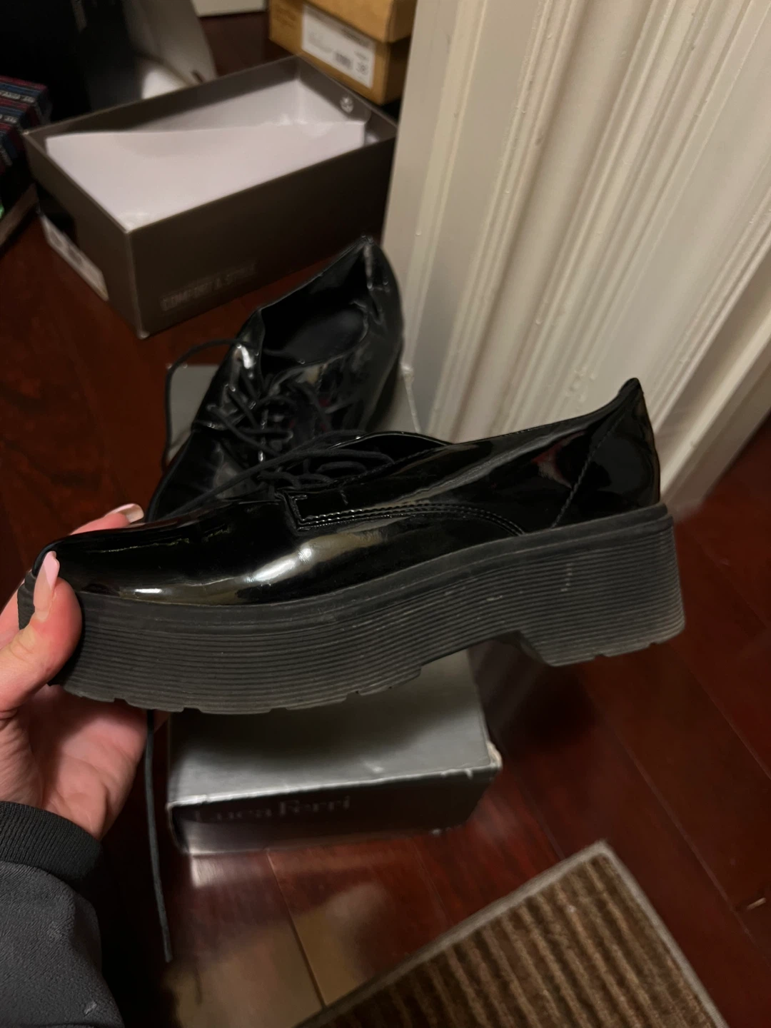 Forever 21 Black Platform Oxfords - photo 2