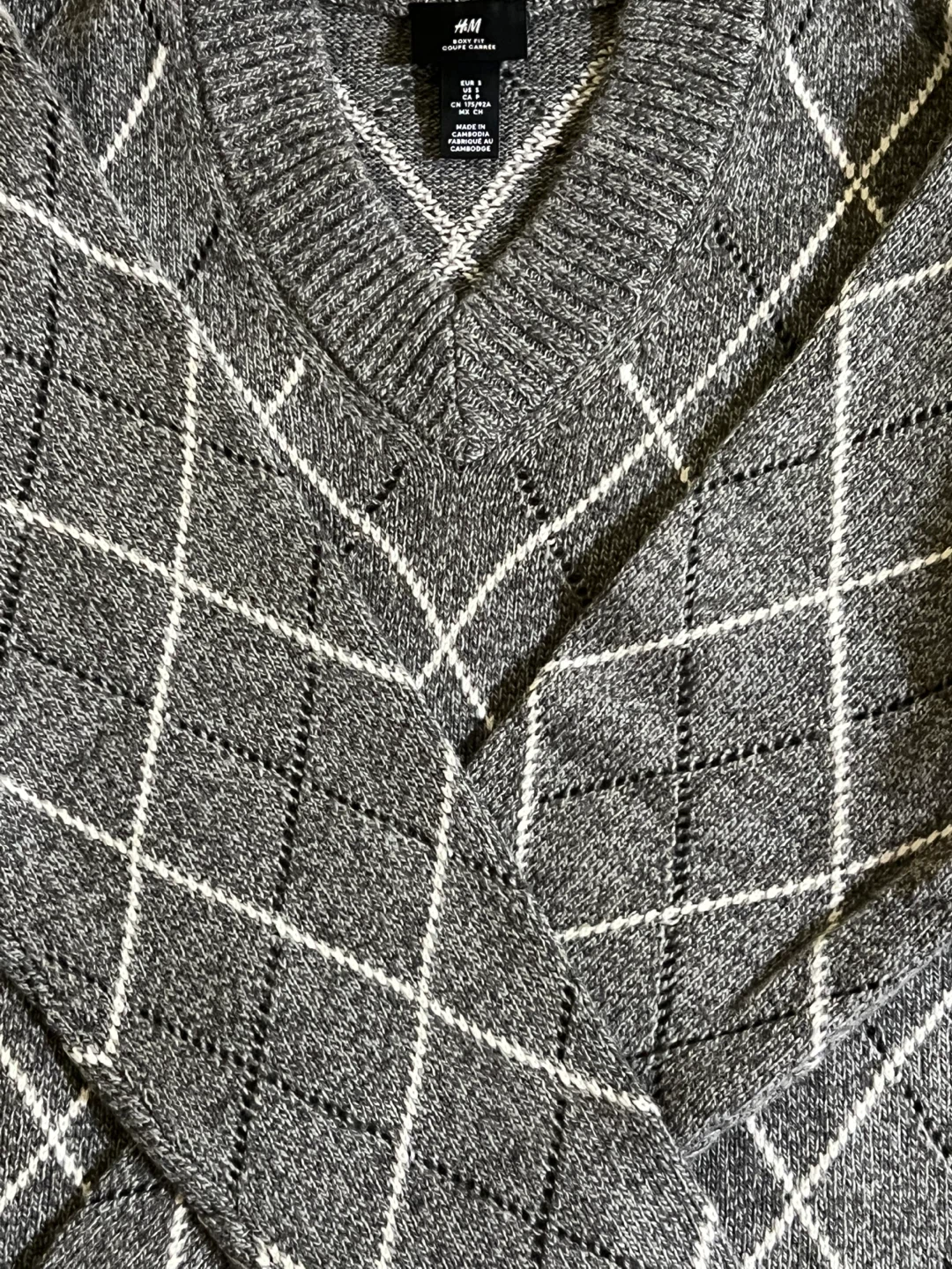 H&M Grey Argyle Sweater - Size S - photo 2