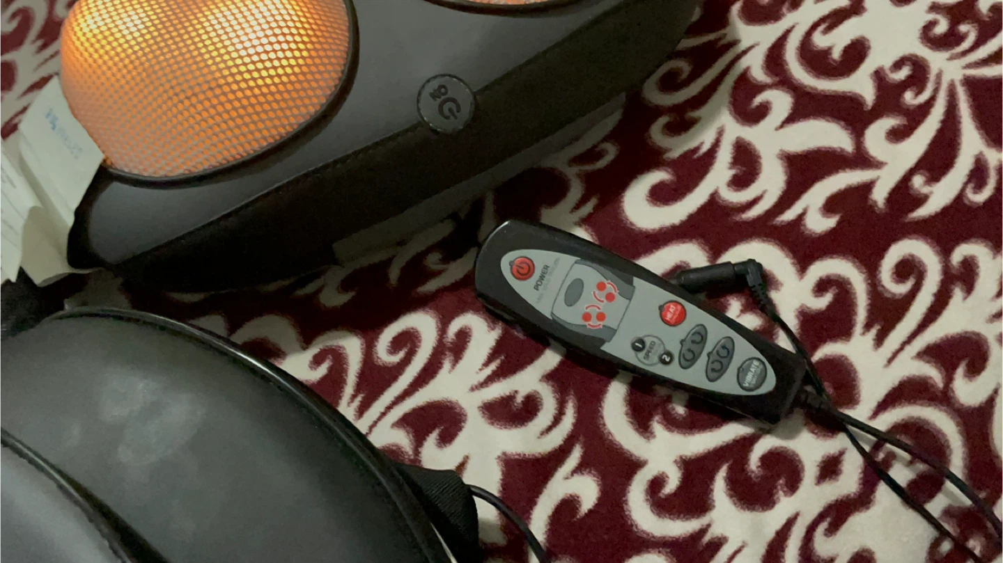 HoMedics Shiatsu Massage Cushion with Heat - photo 2