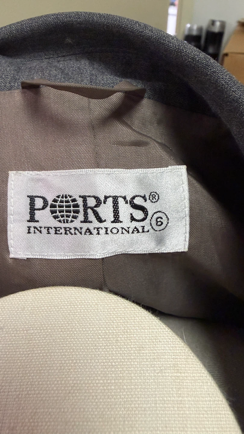 PORTS INTERNATIONAL Gray Wool Blazer - Size 6 - photo 3