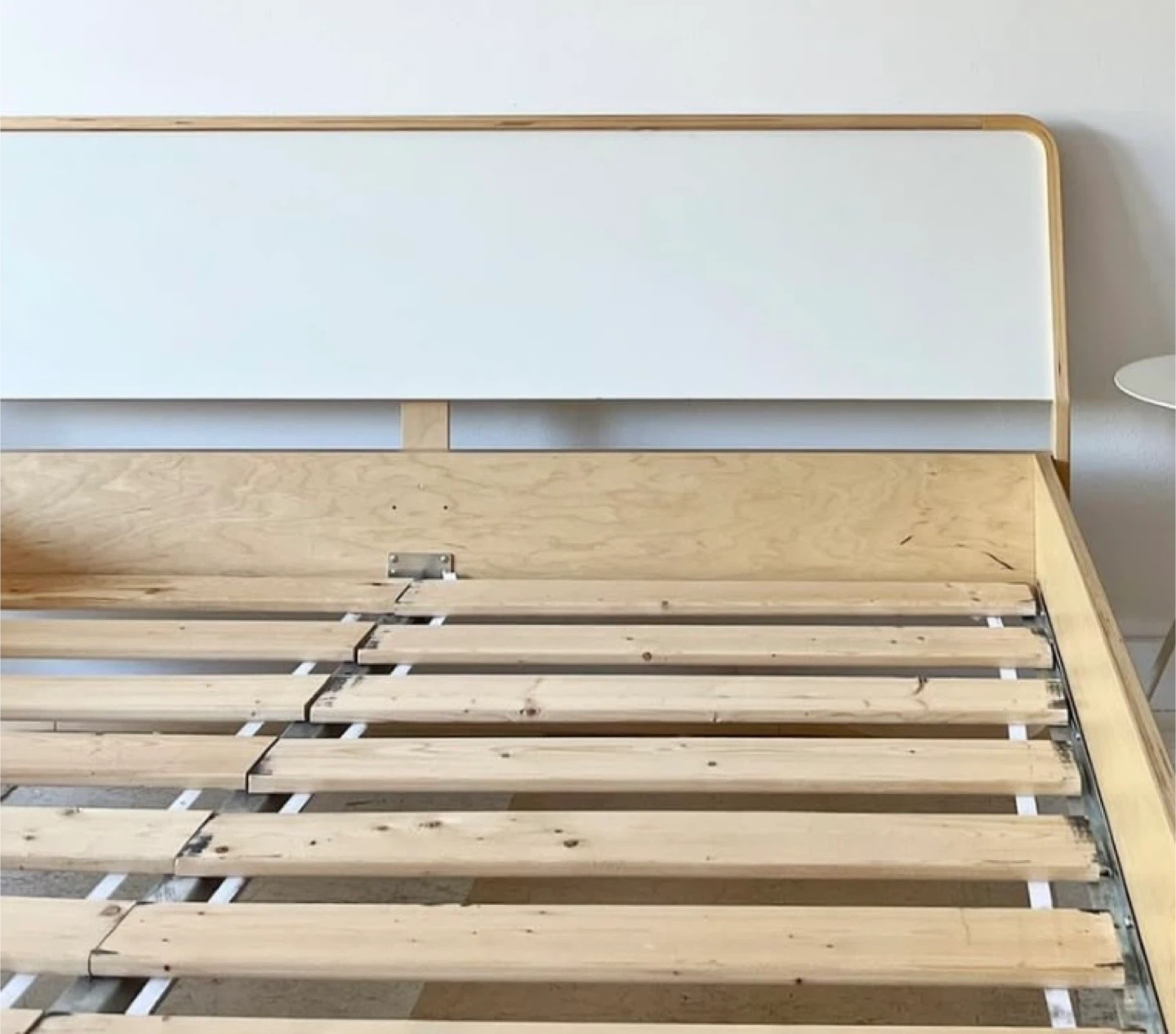 IKEA Bed Frame - Queen Size - photo 2