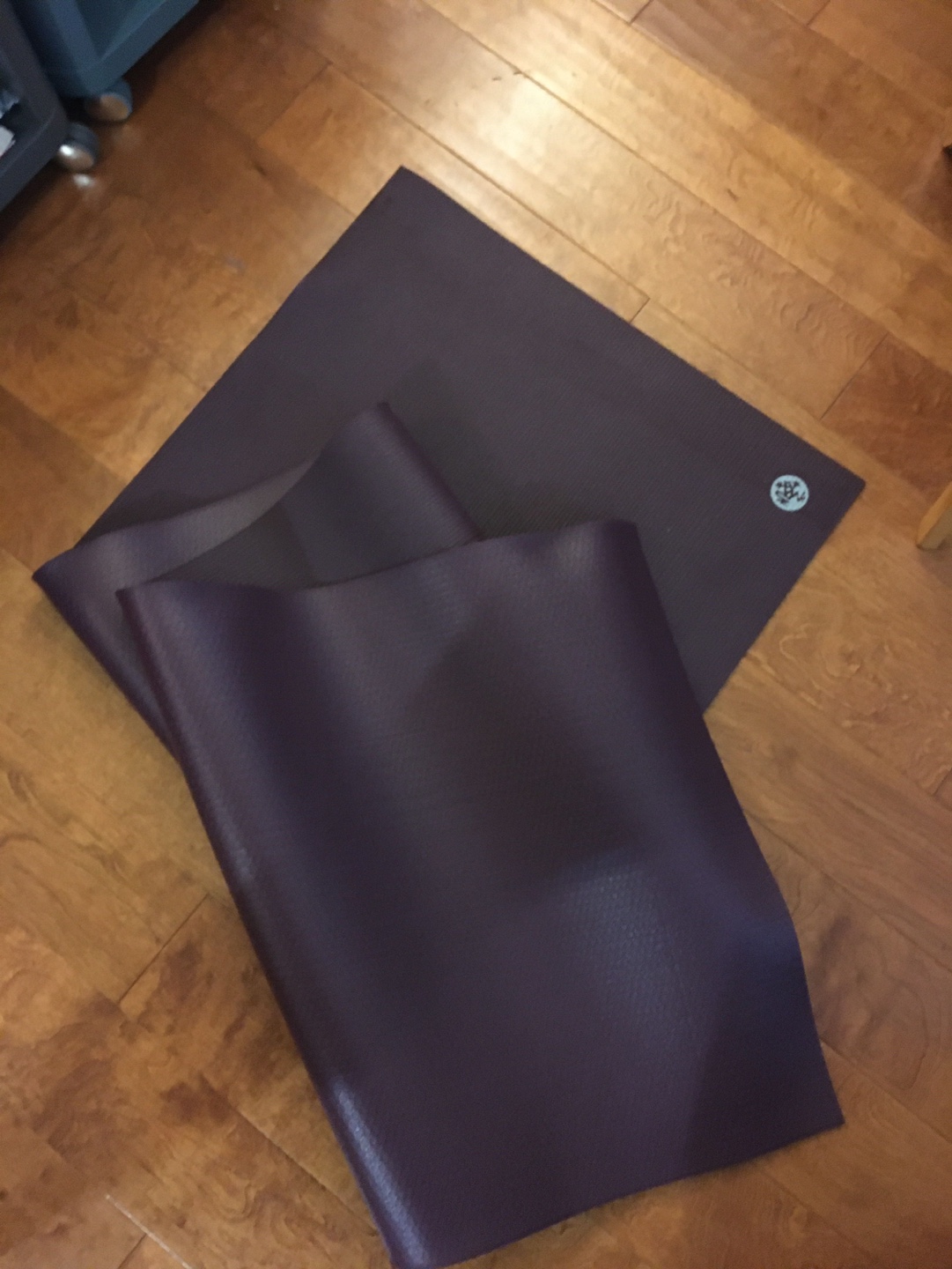* Like New-used once* Manduka  PROlite long yoga mat (2m)