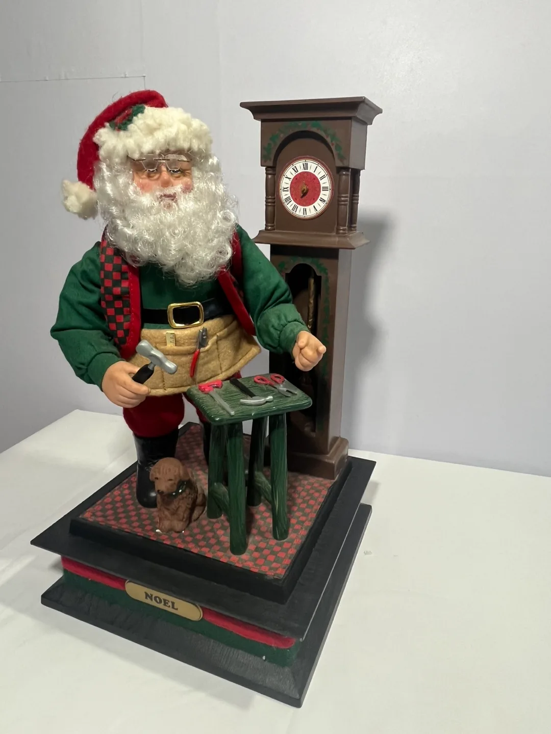 Animated Santa's Workshop Clock