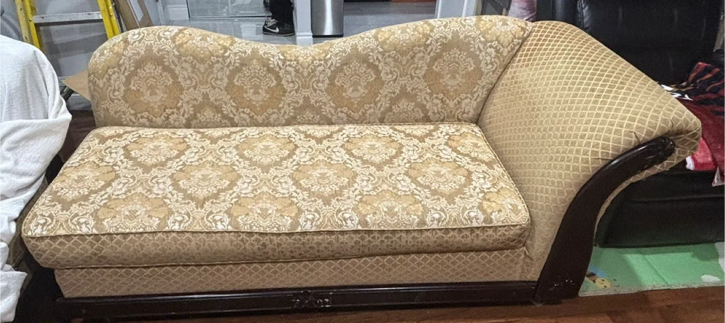 3 PC Vintage-Style Gold Patterned Sofa Set