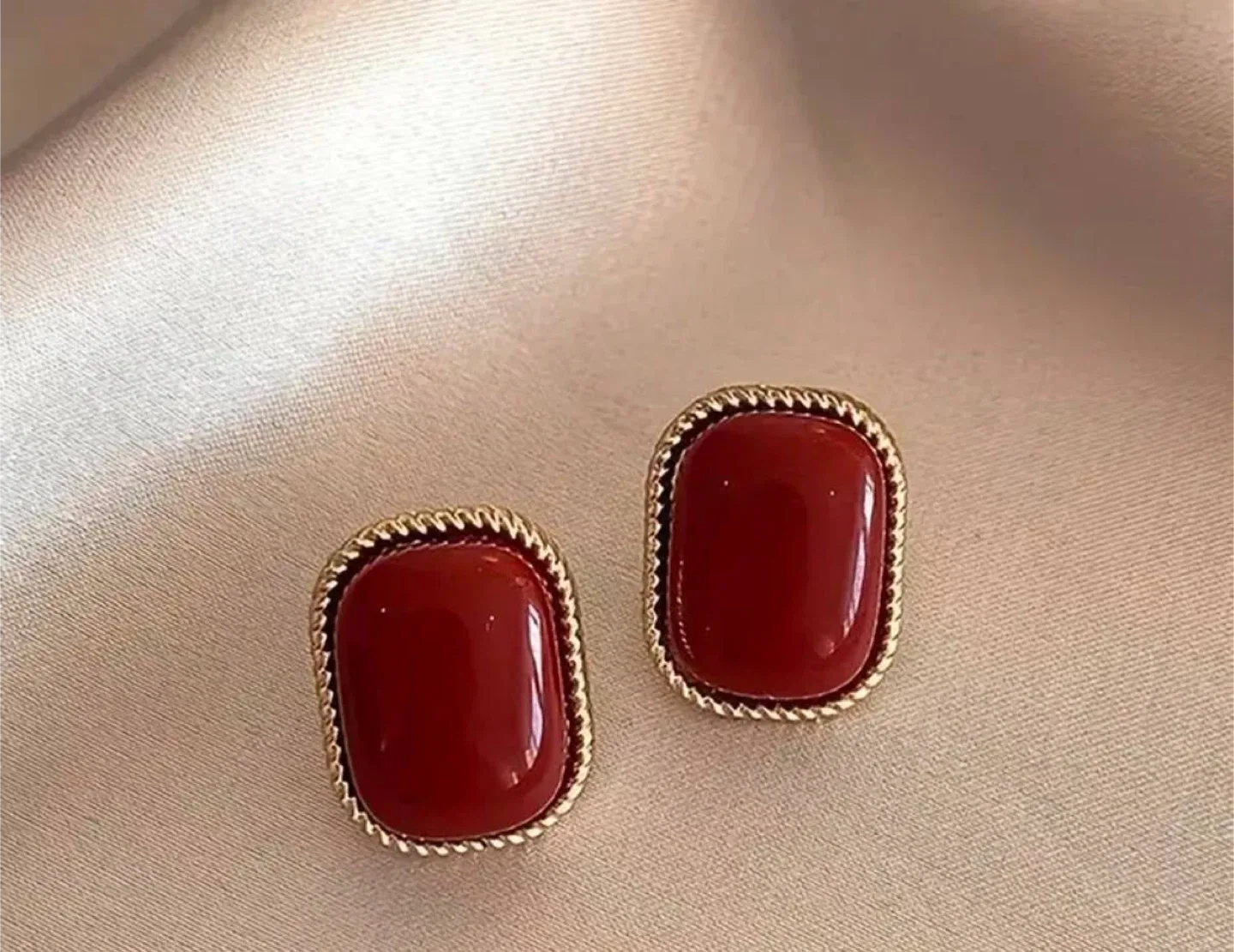 Red Stone Statement Earrings image indicator(2)