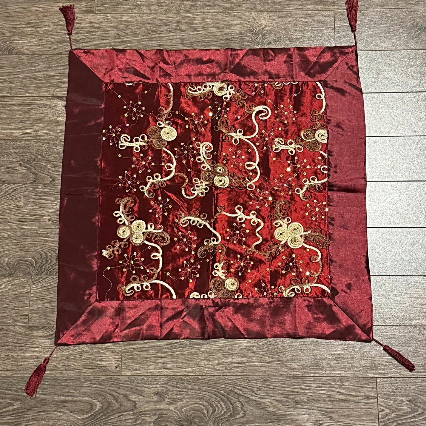 Decorative Burgundy Table Overlays - photo 3