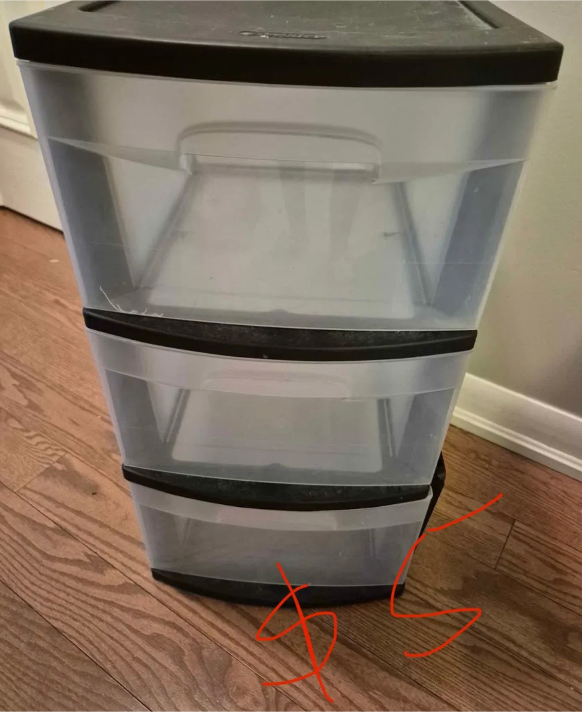 Move out sale - Description below image indicator(2)