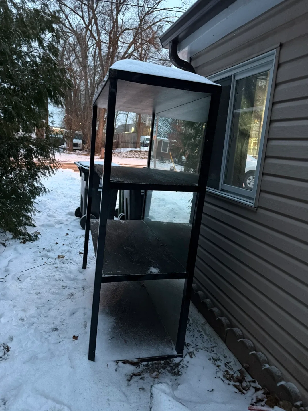 Black 4-Shelf Unit with Mirrored Backing – Very Solid & Heavy image indicator(3)