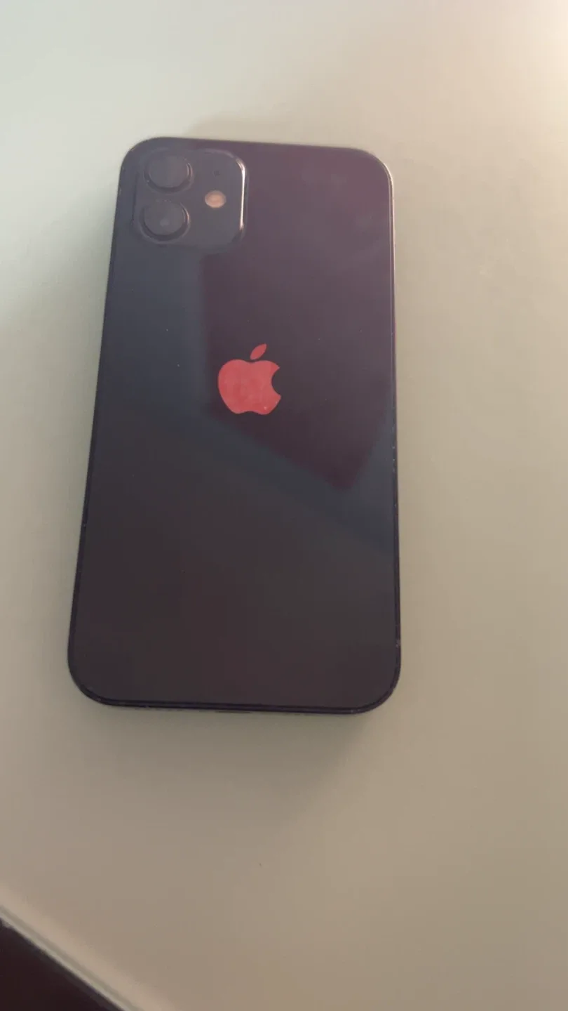 iPhone 12 -124GB
