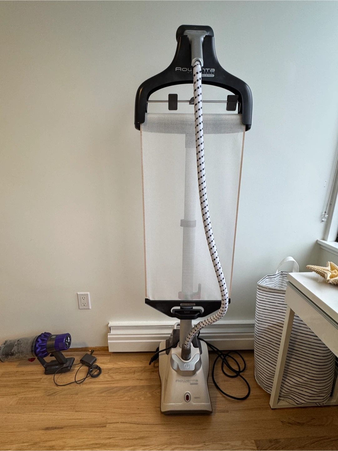 Rowenta Master Valet Roll & Press Garment Steamer - photo 2
