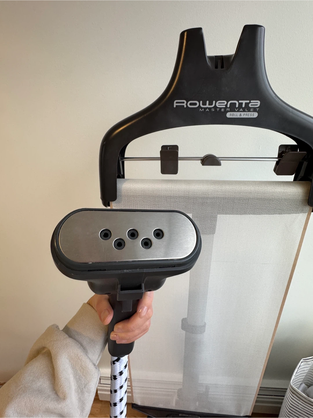Rowenta Master Valet Roll & Press Garment Steamer - photo 4