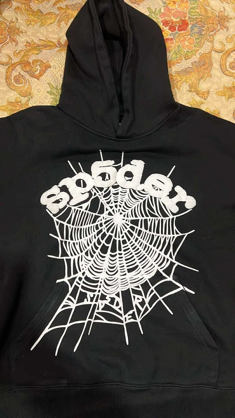 Spider hoodie black and white og