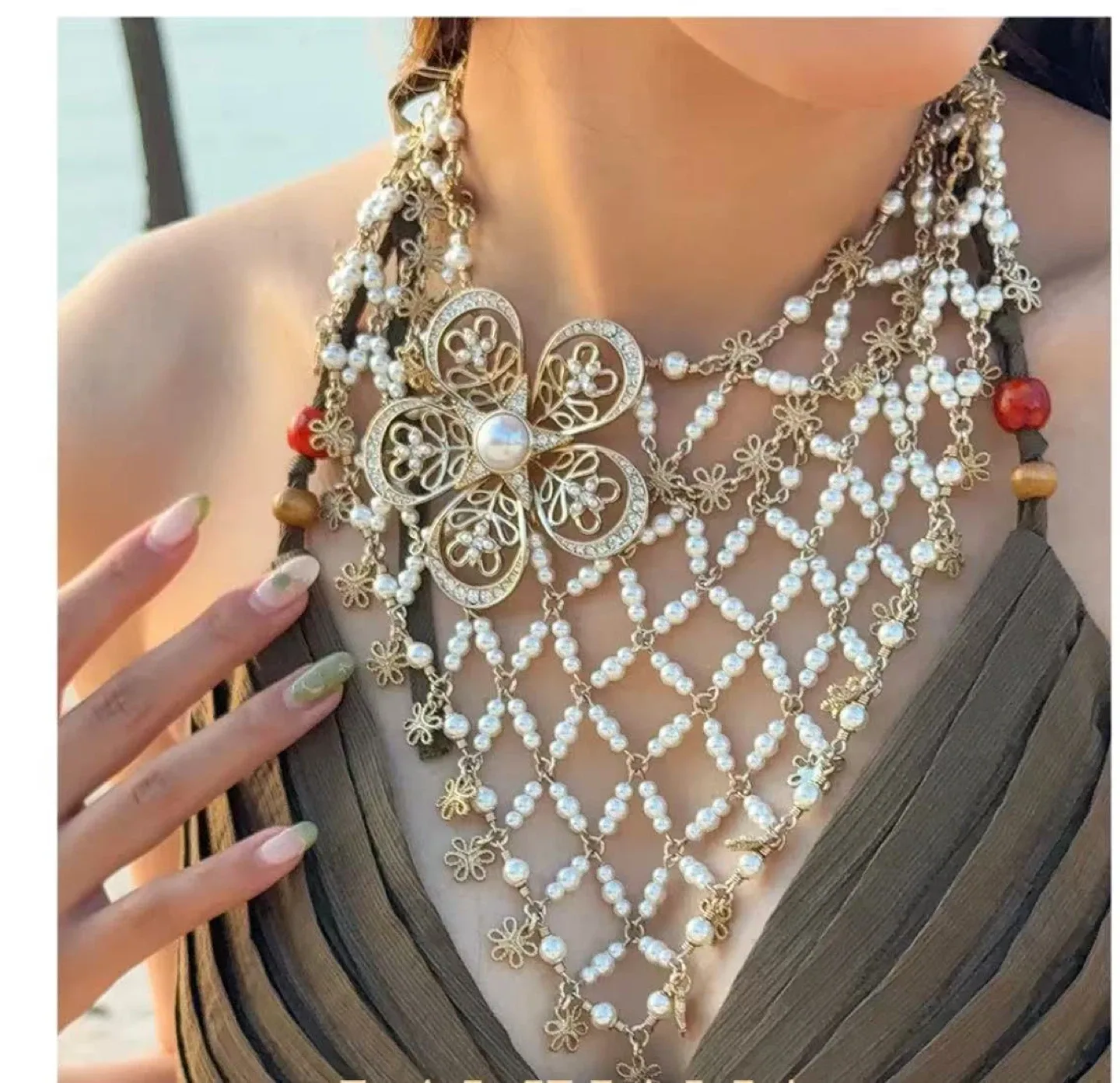 Pearl and Gold Flower Statement Necklace