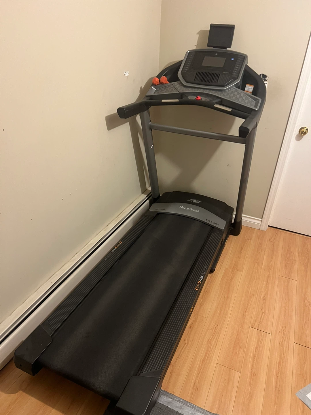 NordicTrack C1070 Pro Treadmill - photo 3