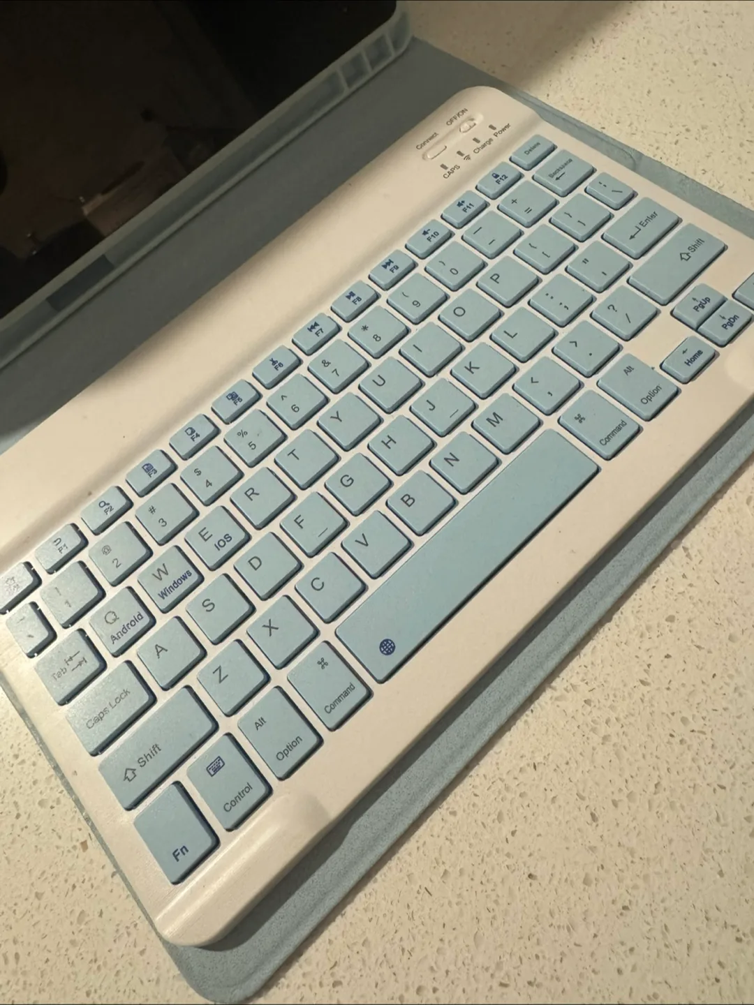 Tablet with Keyboard and Mouse Set image indicator(2)