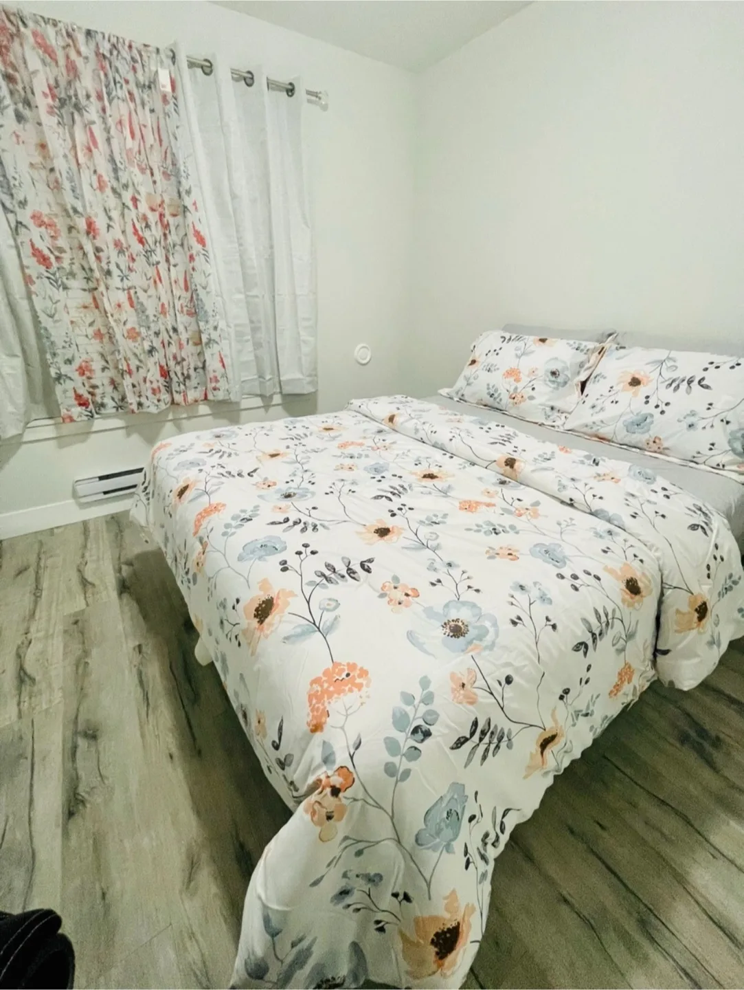 Floral Bedding Set-Queen Size